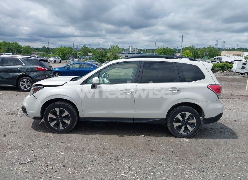 Photo 14 of 2017 Subaru Forester 2.5I LIMITED (VIN JF2SJARC3HH523276)