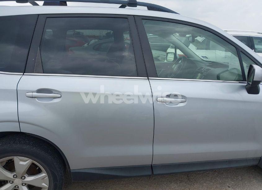 Photo 13 of 2016 Subaru Forester 2.5I LIMITED (VIN JF2SJARC4GH506131)