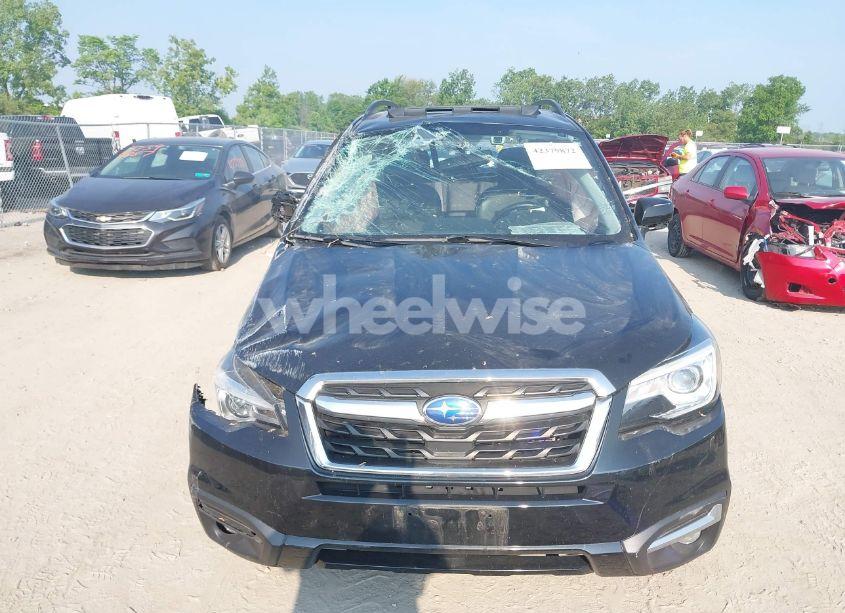 Photo 6 of 2018 Subaru Forester 2.5I LIMITED (VIN JF2SJARC4JH591138)