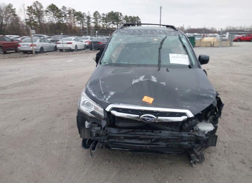 Photo 12 of 2018 Subaru Forester 2.5I LIMITED (VIN JF2SJARC4JH597442)