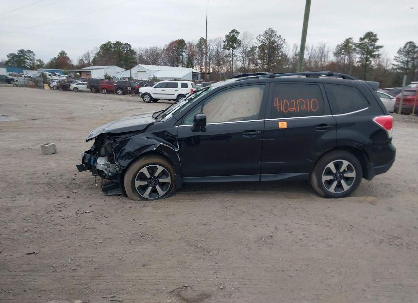 Photo 14 of 2018 Subaru Forester 2.5I LIMITED (VIN JF2SJARC4JH597442)