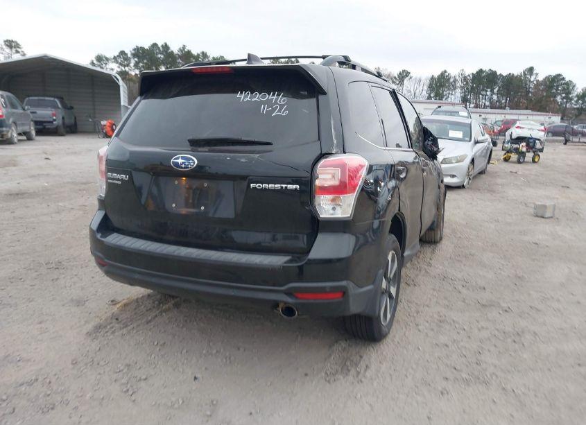Photo 4 of 2018 Subaru Forester 2.5I LIMITED (VIN JF2SJARC4JH597442)