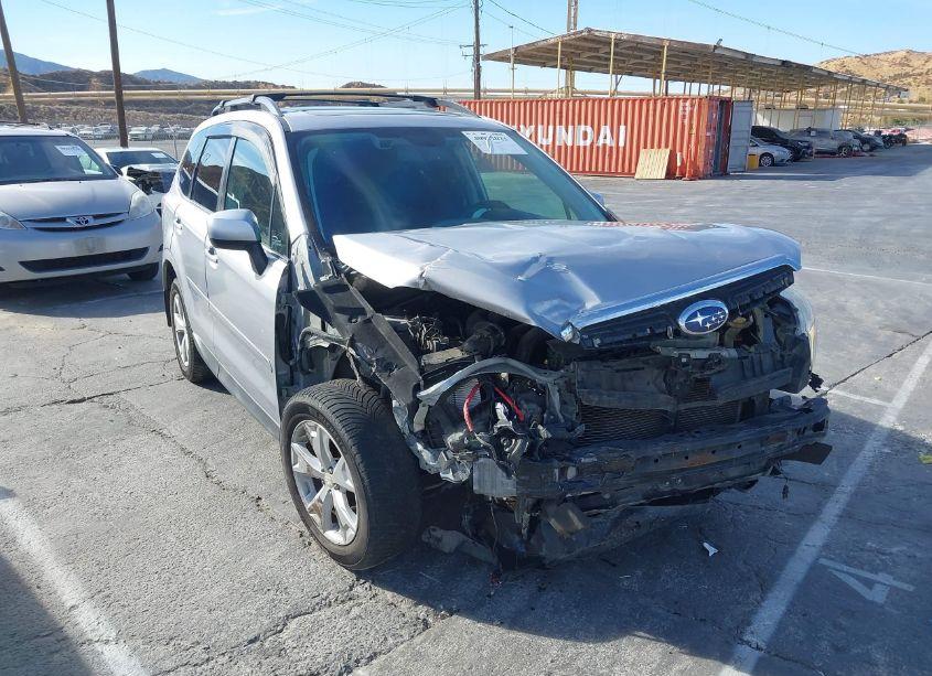 2016 Subaru Forester 2.5I LIMITED (VIN JF2SJARC5GH526369) main photo