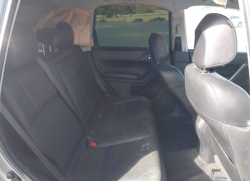 Photo 8 of 2016 Subaru Forester 2.5I LIMITED (VIN JF2SJARC5GH526369)