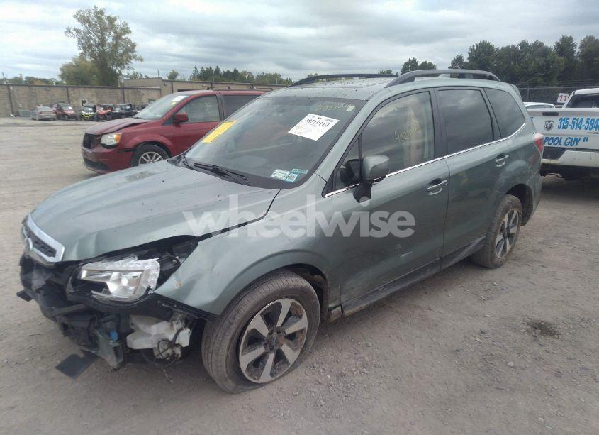 Photo 2 of 2017 Subaru Forester 2.5I LIMITED (VIN JF2SJARC5HH562645)