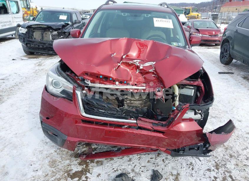 Photo 6 of 2018 Subaru Forester 2.5I LIMITED (VIN JF2SJARC5JH472062)