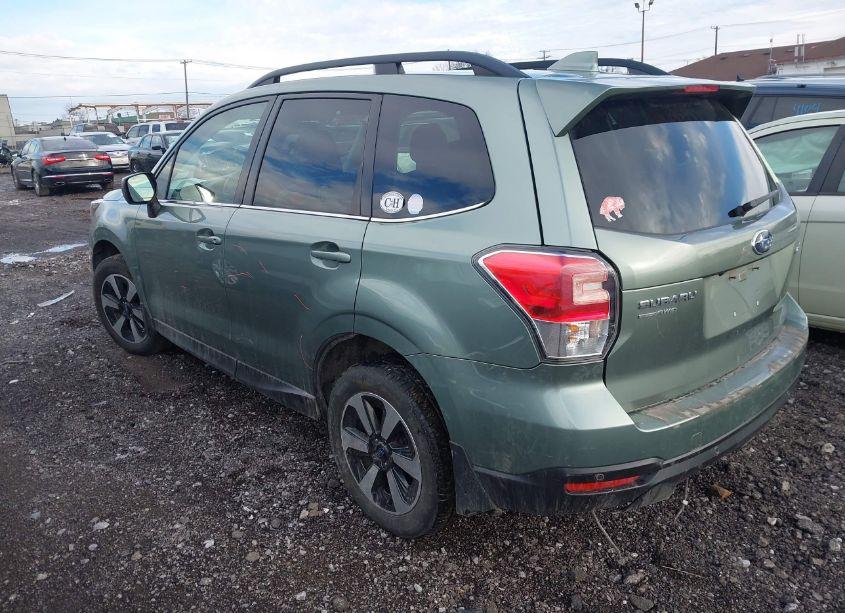 Photo 3 of 2018 Subaru Forester 2.5I LIMITED (VIN JF2SJARC5JH532860)