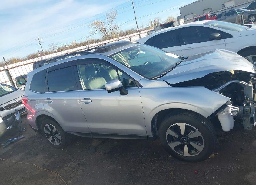 Photo 14 of 2017 Subaru Forester 2.5I LIMITED (VIN JF2SJARC7HH807123)