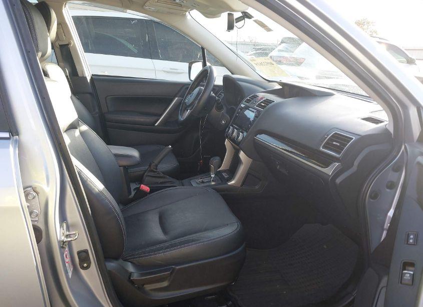 Photo 5 of 2017 Subaru Forester 2.5I LIMITED (VIN JF2SJARC7HH807123)