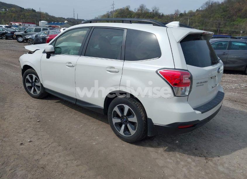 Photo 3 of 2018 Subaru Forester 2.5I LIMITED (VIN JF2SJARC7JH446725)