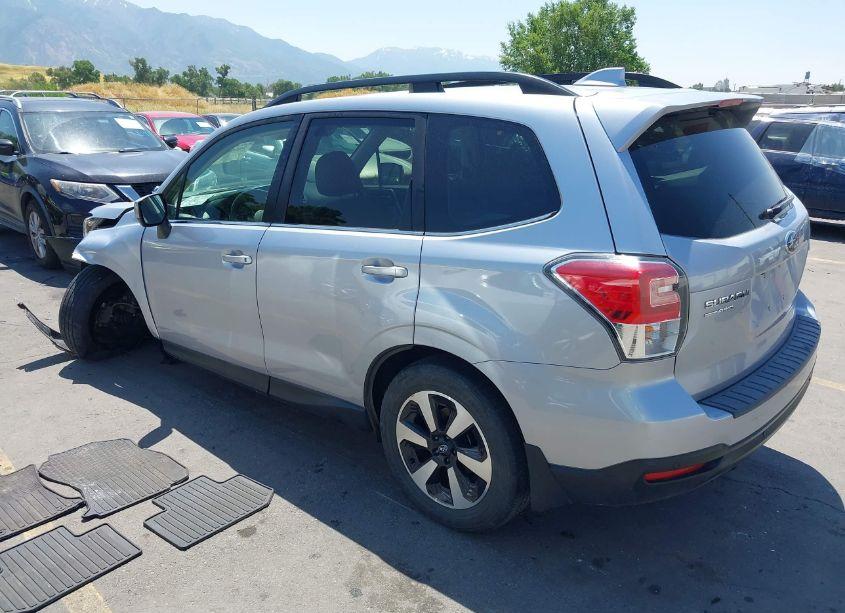 Photo 3 of 2017 Subaru Forester 2.5I LIMITED (VIN JF2SJARC8HH530305)