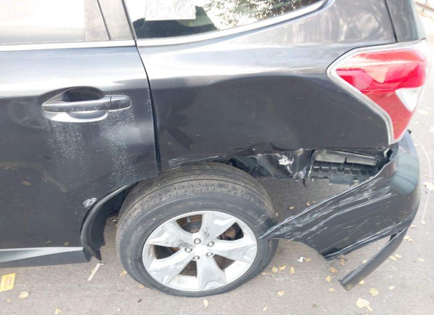 Photo 6 of 2015 Subaru Forester 2.5I LIMITED (VIN JF2SJARCXFH563660)