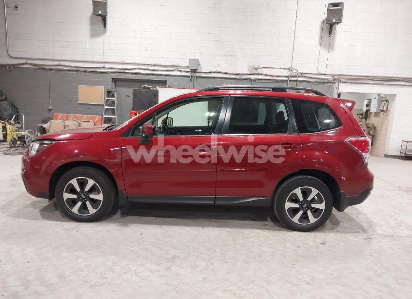 Photo 14 of 2017 Subaru Forester 2.5I LIMITED (VIN JF2SJARCXHH812784)