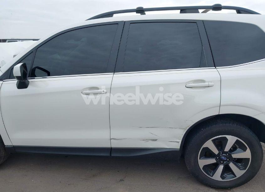 Photo 13 of 2018 Subaru Forester 2.5I LIMITED (VIN JF2SJARCXJH421348)