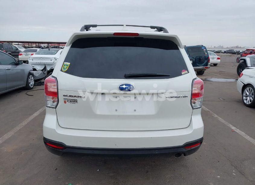 Photo 15 of 2018 Subaru Forester 2.5I LIMITED (VIN JF2SJARCXJH421348)