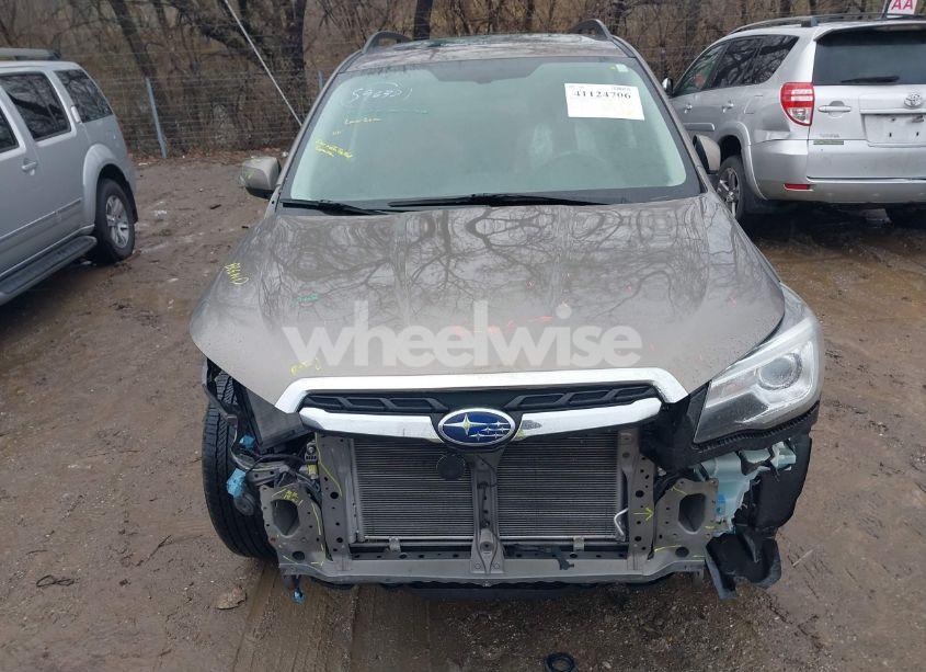 Photo 17 of 2017 Subaru Forester 2.5I TOURING (VIN JF2SJATC4HH447365)