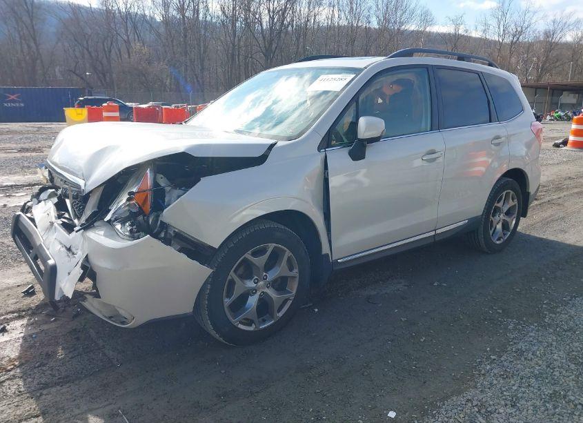 Photo 2 of 2015 Subaru Forester 2.5I TOURING (VIN JF2SJAUC9FH402272)