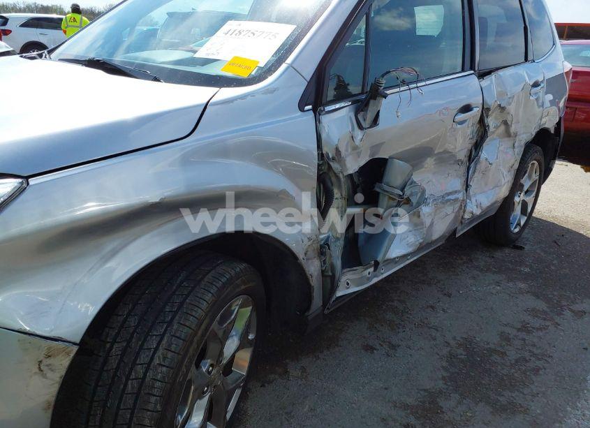 Photo 19 of 2016 Subaru Forester 2.5I TOURING (VIN JF2SJAVC8GH493549)