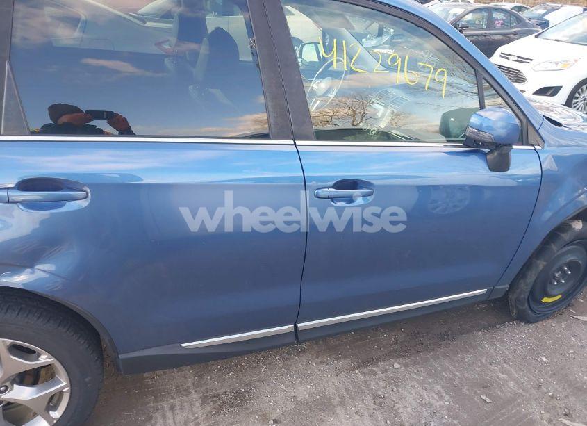 Photo 12 of 2017 Subaru Forester 2.5I TOURING (VIN JF2SJAWC0HH593533)