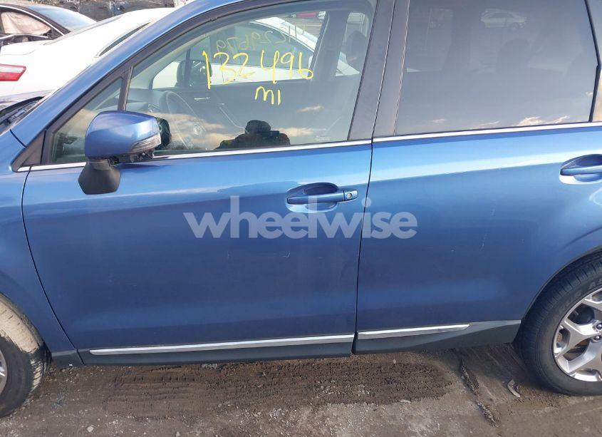 Photo 13 of 2017 Subaru Forester 2.5I TOURING (VIN JF2SJAWC0HH593533)