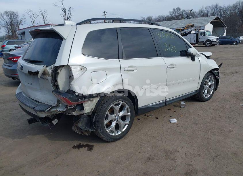 Photo 4 of 2018 Subaru Forester 2.5I TOURING (VIN JF2SJAWC0JH435392)