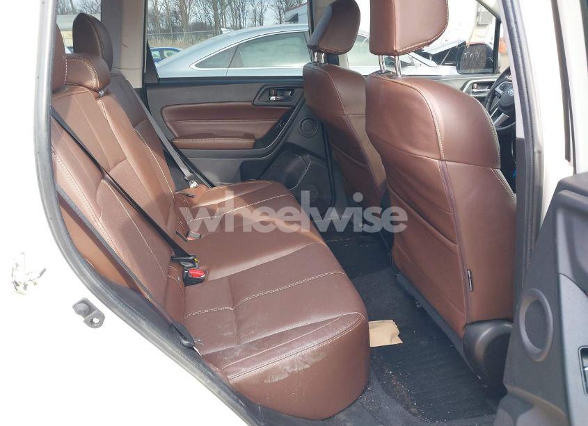 Photo 8 of 2018 Subaru Forester 2.5I TOURING (VIN JF2SJAWC0JH435392)