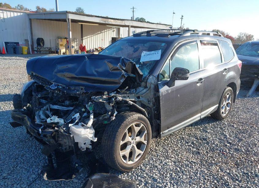 Photo 2 of 2018 Subaru Forester 2.5I TOURING (VIN JF2SJAWC0JH529692)