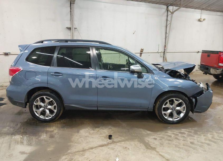 Photo 13 of 2018 Subaru Forester 2.5I TOURING (VIN JF2SJAWC0JH532561)