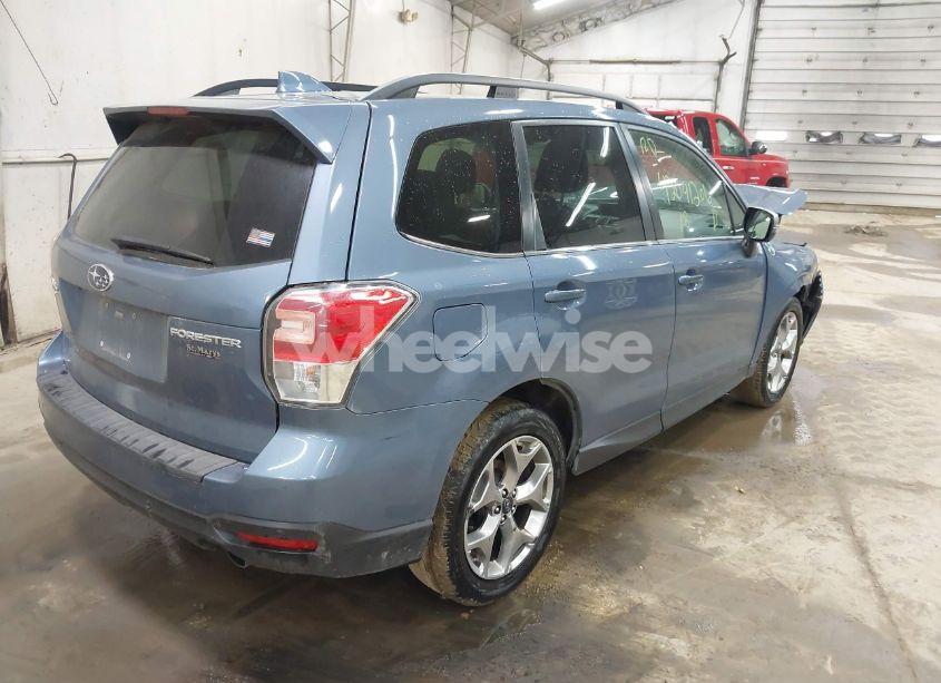 Photo 4 of 2018 Subaru Forester 2.5I TOURING (VIN JF2SJAWC0JH532561)