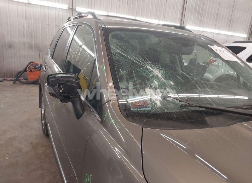 Photo 18 of 2017 Subaru Forester 2.5I TOURING (VIN JF2SJAWC1HH540937)