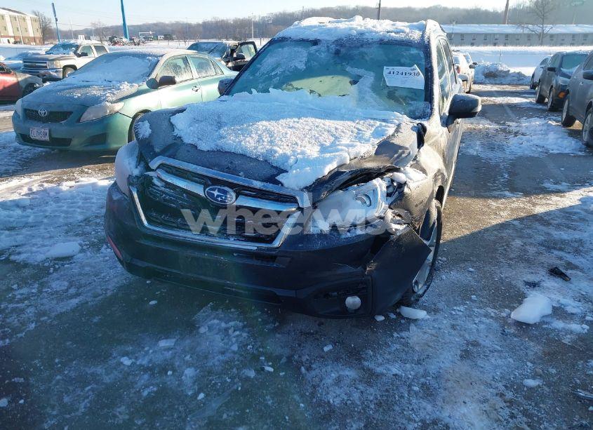 Photo 6 of 2018 Subaru Forester 2.5I TOURING (VIN JF2SJAWC1JH592025)