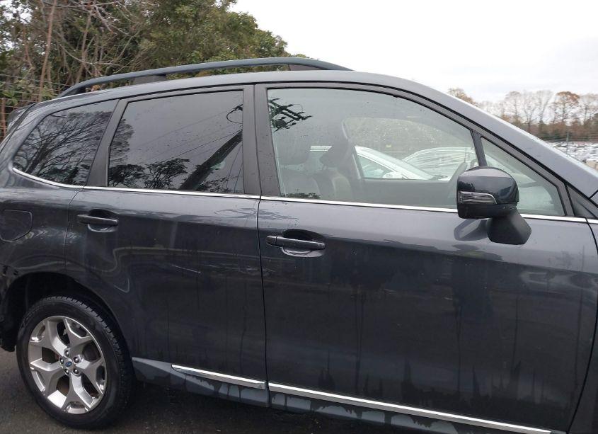 Photo 14 of 2018 Subaru Forester 2.5I TOURING (VIN JF2SJAWC1JH602925)