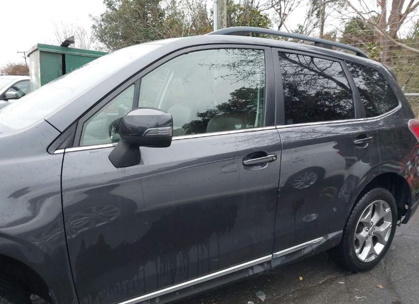 Photo 15 of 2018 Subaru Forester 2.5I TOURING (VIN JF2SJAWC1JH602925)