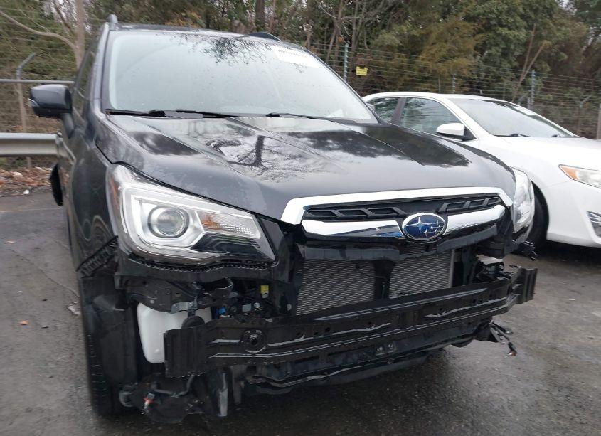 Photo 6 of 2018 Subaru Forester 2.5I TOURING (VIN JF2SJAWC1JH602925)