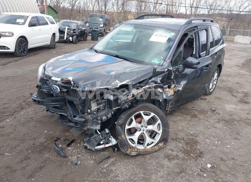 Photo 6 of 2018 Subaru Forester 2.5I TOURING (VIN JF2SJAWC3JH614414)