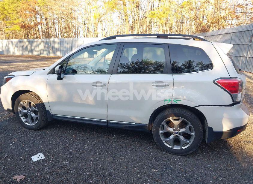 Photo 14 of 2018 Subaru Forester 2.5I TOURING (VIN JF2SJAWC4JH440546)