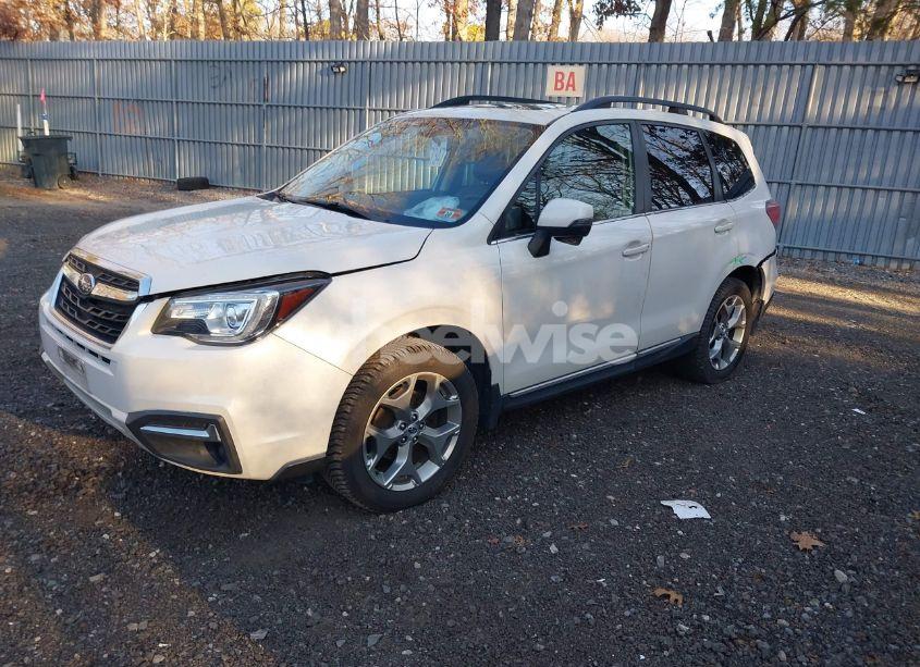 Photo 2 of 2018 Subaru Forester 2.5I TOURING (VIN JF2SJAWC4JH440546)