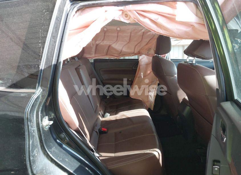 Photo 8 of 2017 Subaru Forester N/A (VIN JF2SJAWC6HH466379)