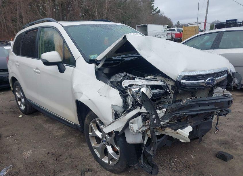 2017 Subaru Forester 2.5I TOURING (VIN JF2SJAWC6HH533708) main photo