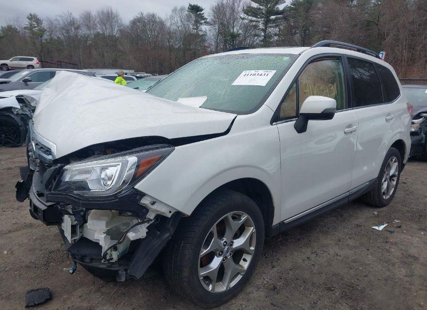 Photo 2 of 2017 Subaru Forester 2.5I TOURING (VIN JF2SJAWC6HH533708)