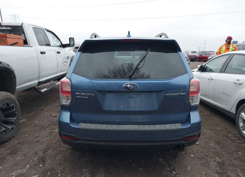 Photo 16 of 2018 Subaru Forester 2.5I TOURING (VIN JF2SJAWC6JH581389)