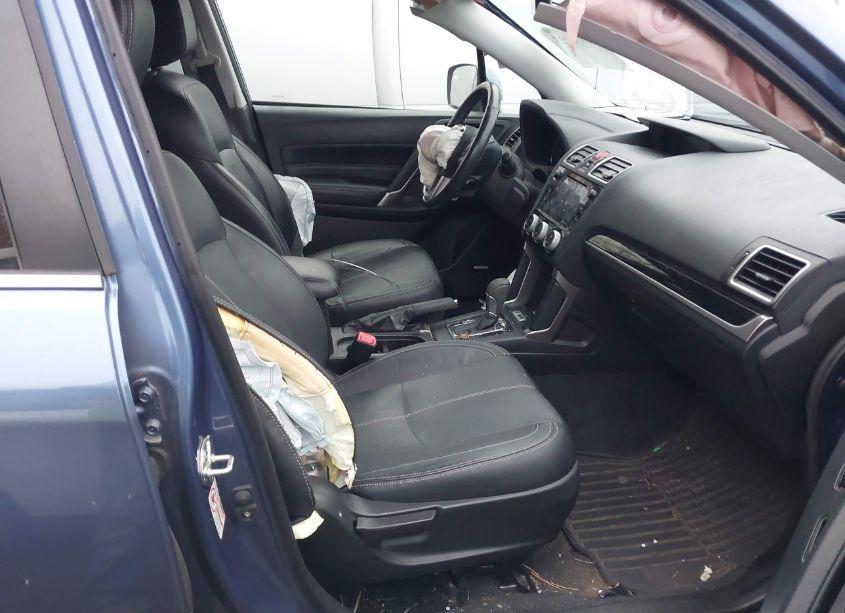 Photo 5 of 2018 Subaru Forester 2.5I TOURING (VIN JF2SJAWC6JH581389)