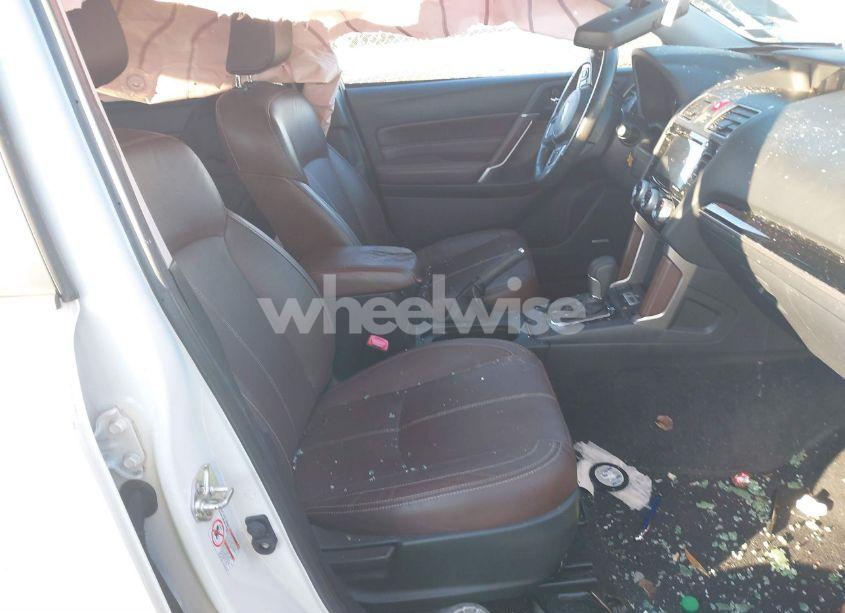 Photo 5 of 2018 Subaru Forester 2.5I TOURING (VIN JF2SJAWC7JH511903)