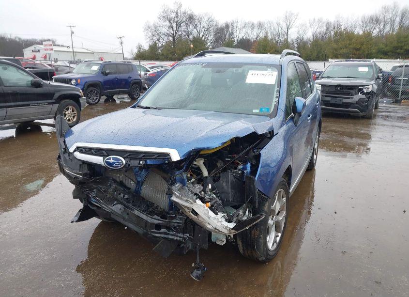 Photo 2 of 2017 Subaru Forester (VIN JF2SJAWC8HH486990)