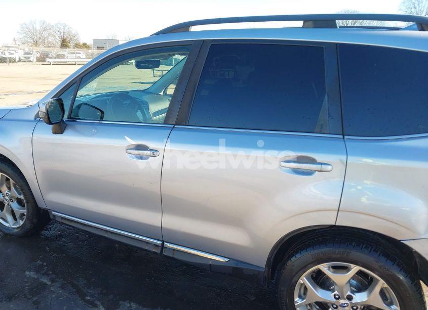 Photo 14 of 2017 Subaru Forester N/A (VIN JF2SJAWC8HH532348)