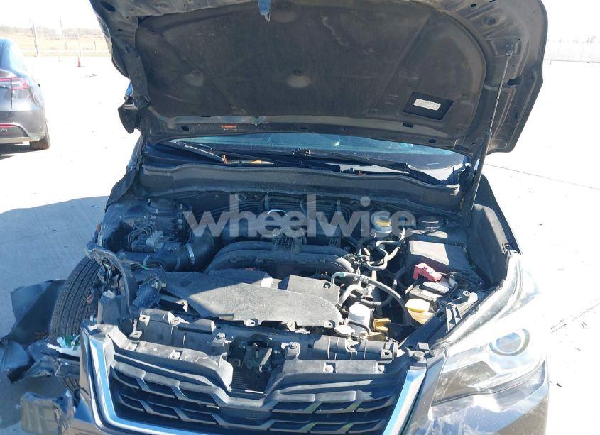 Photo 10 of 2018 Subaru Forester 2.5I TOURING (VIN JF2SJAWC8JH464378)