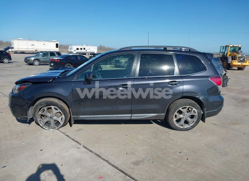 Photo 14 of 2018 Subaru Forester 2.5I TOURING (VIN JF2SJAWC8JH464378)