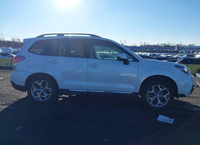 Photo 14 of 2017 Subaru Forester 2.5I TOURING (VIN JF2SJAWCXHH445244)