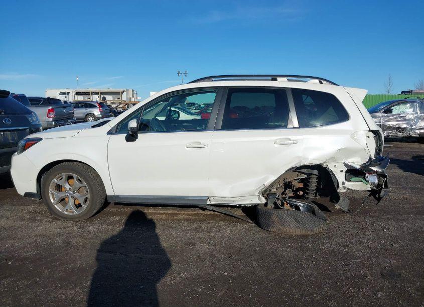 Photo 15 of 2017 Subaru Forester 2.5I TOURING (VIN JF2SJAWCXHH445244)