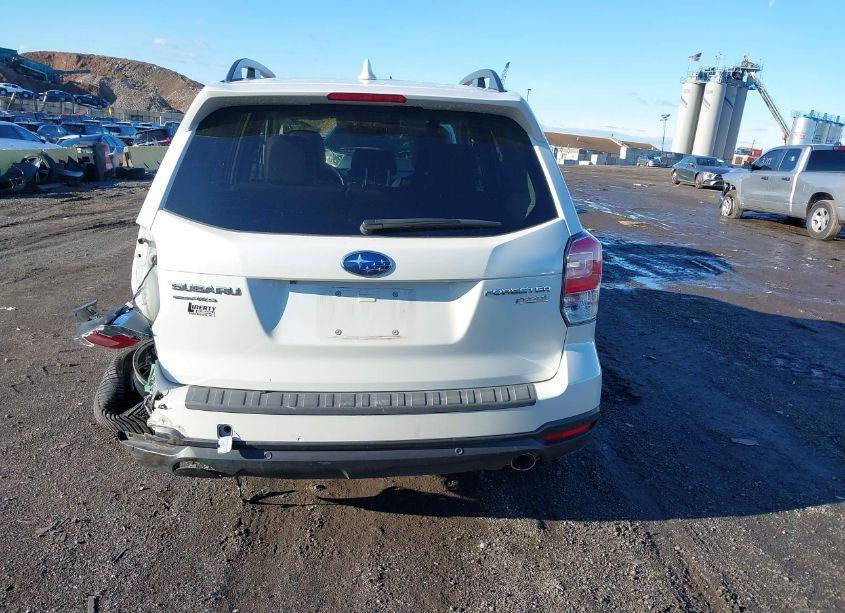 Photo 17 of 2017 Subaru Forester 2.5I TOURING (VIN JF2SJAWCXHH445244)